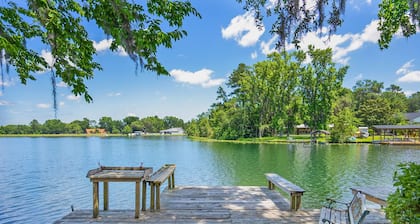 Lakeside Water View Kayak BBQ Grill Fire Pit