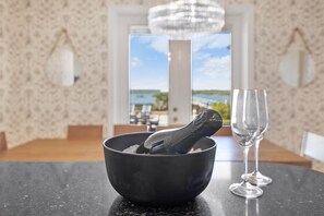 Casa | 5 dormitorios y Internet