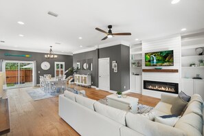 House | 4 bedrooms, Internet