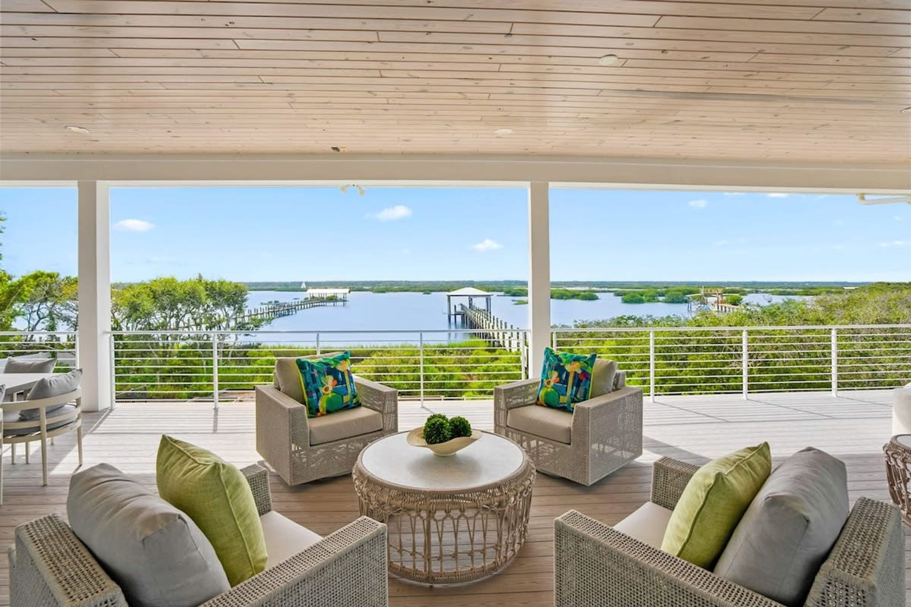 House | 4 bedrooms, Internet