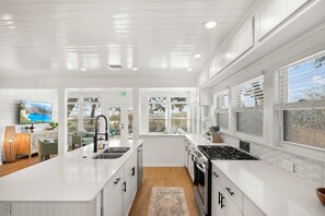 House | 3 bedrooms, Internet