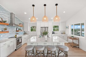 House | 2 bedrooms, Internet - Dolphins and Dream Water Views Dock Your Boat (St. Augustine)