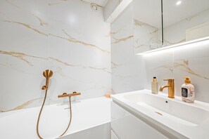 Appartement | Badkamer
