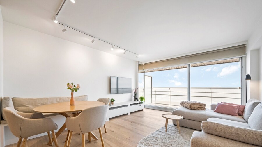 Luxury Sea View Apartment
