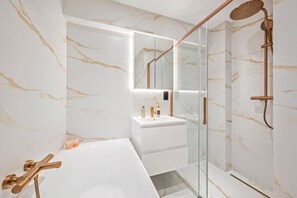 Apartment | Bathroom - Luxury Sea View Apartment (Blankenberge)