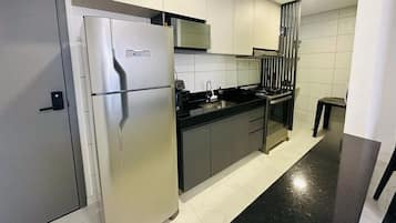 Basic Apartment | Private kitchen
