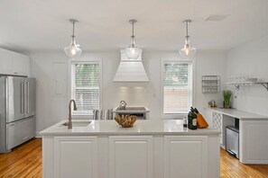 ハウス | 7 室のベッドルーム、インターネットアクセス