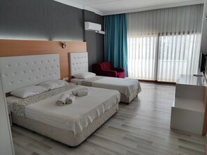 Family Twin Room, Balcony, City View | Desk, free WiFi - Uğur Otel (Kas)