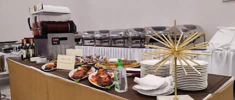 Café da manhã continental grátis todos os dias