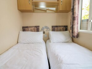 3 bedrooms, individually decorated, individually furnished, free WiFi