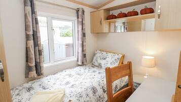 3 bedrooms, free WiFi, individually decorated, individually furnished