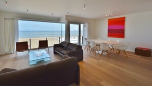 Unclassified image, 5 of 14, button - Apartment in Duinbergen Near Sailing Club (Knokke-Heist)