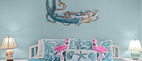 3 bedrooms, laptop workspace, iron/ironing board, free WiFi