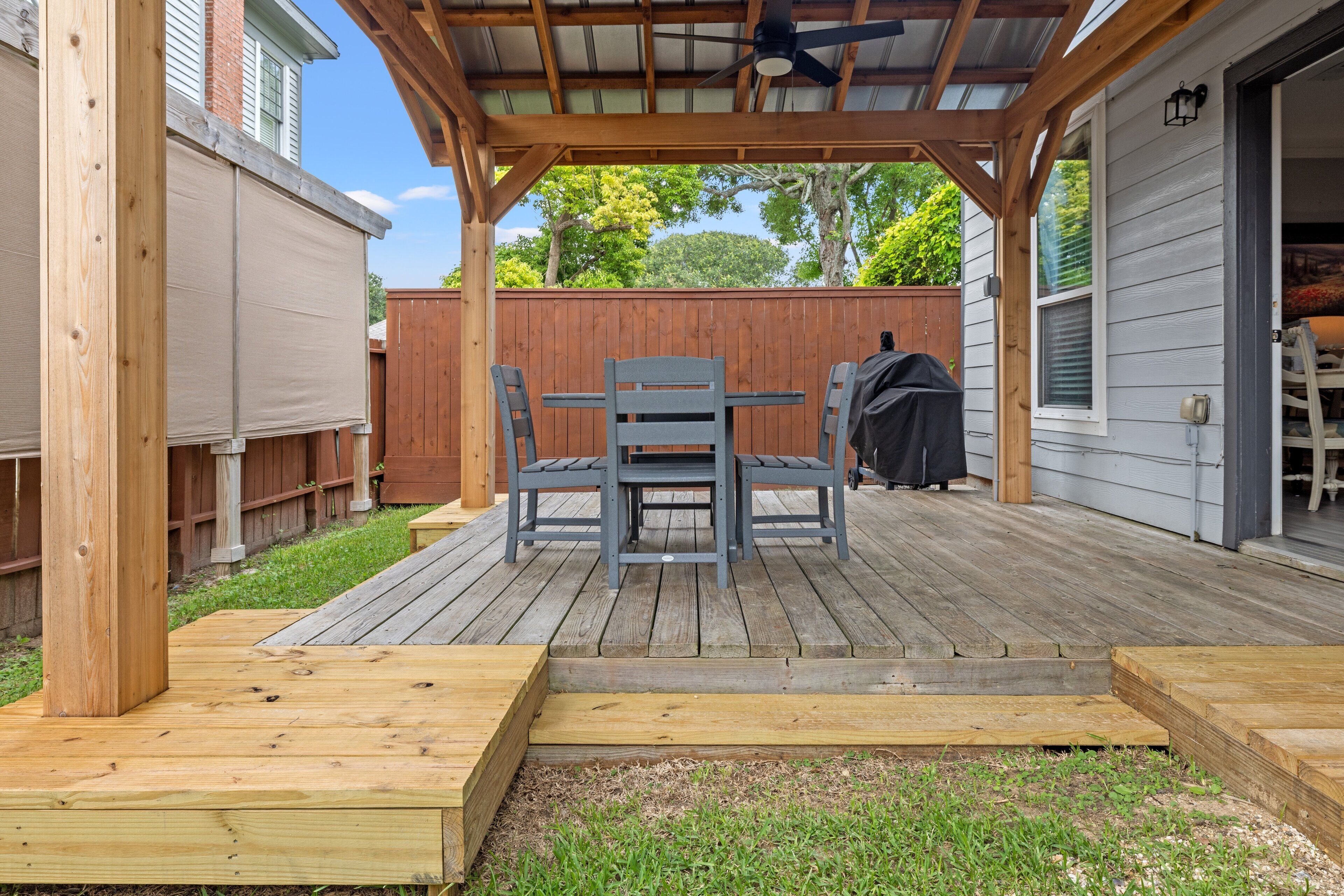 House, 4 Bedrooms | Outdoor dining