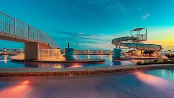 Lejlighed - 3 soveværelser | Pool | Indendørs pool, udendørs pool