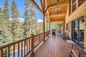 House, 6 Bedrooms | Terrace/patio