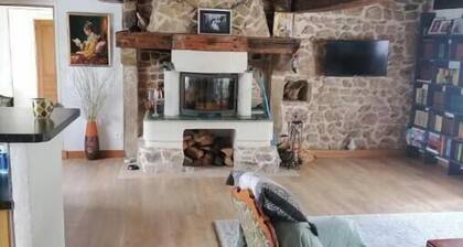 Edelweiss family home with swimming pool/sauna.