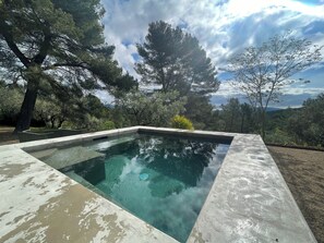 Alberca al aire libre 