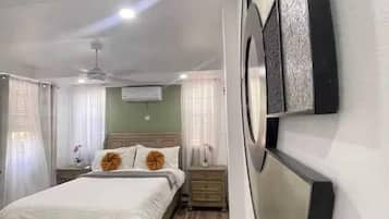 Family Apartment, Balcony | 1 bedroom, laptop workspace, iron/ironing board, free WiFi