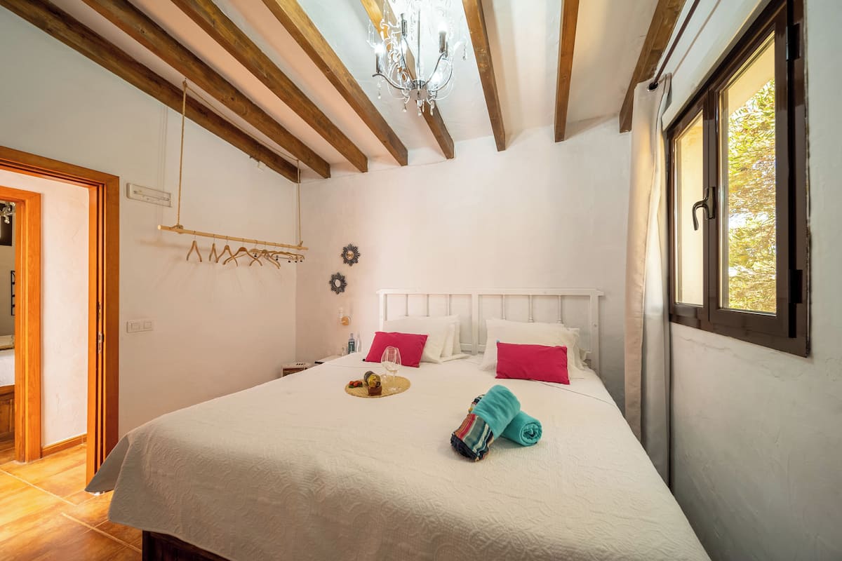 Basic Room, Garden View | Down duvets, free WiFi, bed sheets