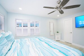 3 chambres, fer et planche à repasser, lit parapluie, Wi-Fi gratuit