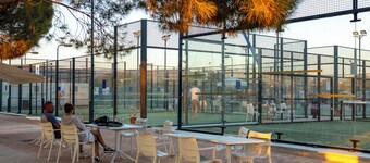 J1 Holiday House Adjacent to Aphrodite Hills