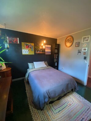 3 室のベッドルーム、デスク、アイロン / アイロン台、WiFi (無料)