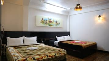 1 chambre, fer et planche Ă repasser, Wi-Fi, draps fournis