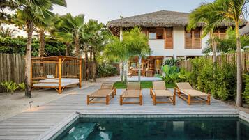 Vila família | Piscina particular