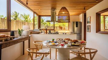 Biệt thự dành cho gia đình | Bếp riêng | Tủ lạnh, lò nướng, bếp nấu, dụng cụ pha espresso