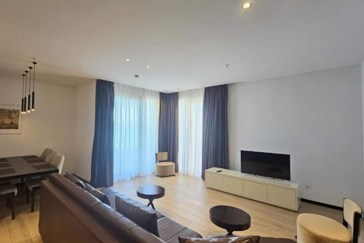 Senior Suite, Balcony, Sea View | 1 bedroom, premium bedding, Select Comfort beds, in-room safe