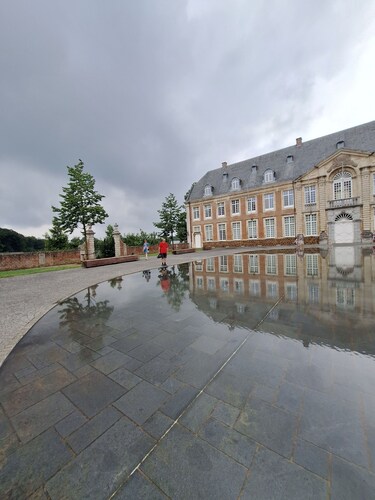 Large vacation villa near cycling and hiking hub Molenstede