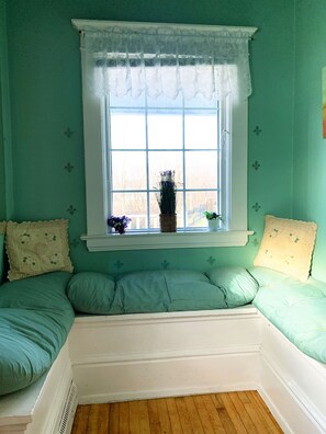 Interior - Victoria Room with en-suit Bathroom 15 Mins Walk to Falls (Niagara Falls)