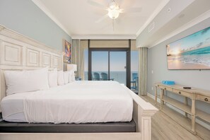 3 室のベッドルーム、アイロン / アイロン台、WiFi (無料)、ベッドシーツ