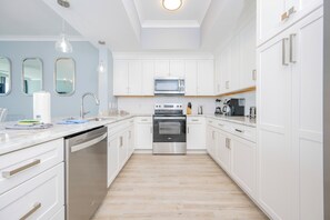 Fridge, microwave, oven, dishwasher