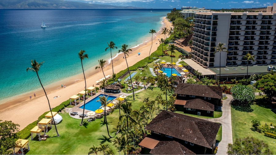 Royal Lahaina Bungalows & Spa