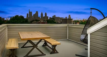 Luxury Roofdeck Retreat 4-bdrm Near Penn Chop