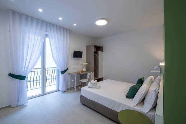 1 bedroom, in-room safe, travel cot, free WiFi