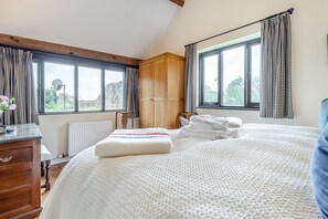 3 chambres, Wi-Fi gratuit, draps fournis