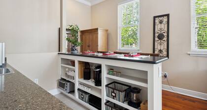 Haile Yeah! 1BR 1BA Guest Suite in Haile Village