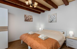 2 chambres, fer et planche à repasser, Wi-Fi gratuit