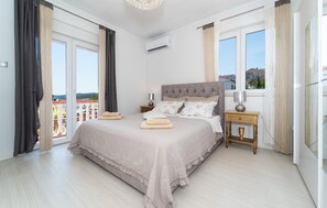 2 bedrooms, free WiFi