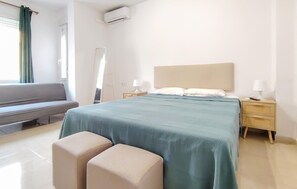 2 bedrooms, free WiFi