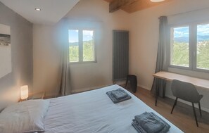 5 camere, Wi-Fi gratuito