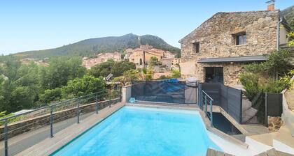 Lovely home in Roquebrun
