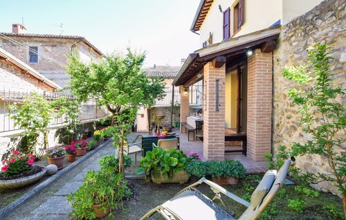 Beautiful home in Castel Ritaldi
