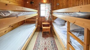 Room - 1 bedroom cozy home in Byxelkrok (Byxelkrok)