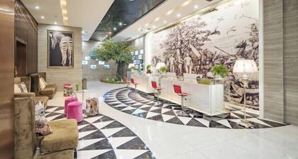 Yi Cheng Hotel (Xinbai Square Subway Station Store, Shijiazhuang)