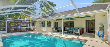 House (3 Bedrooms) | Front of property