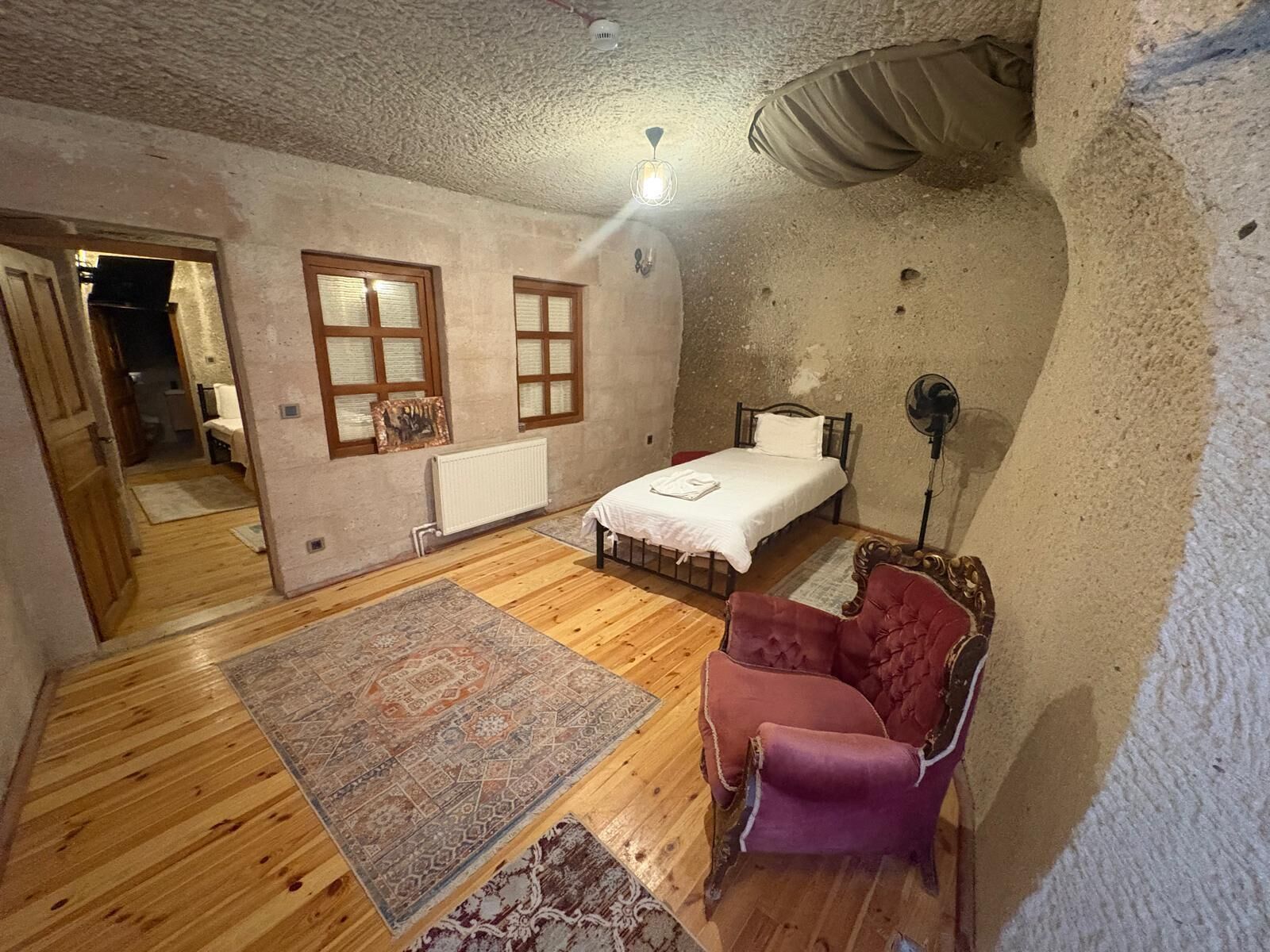 Habitación cuádruple familiar | Ropa de cama de alta calidad, wifi gratis, ropa de cama